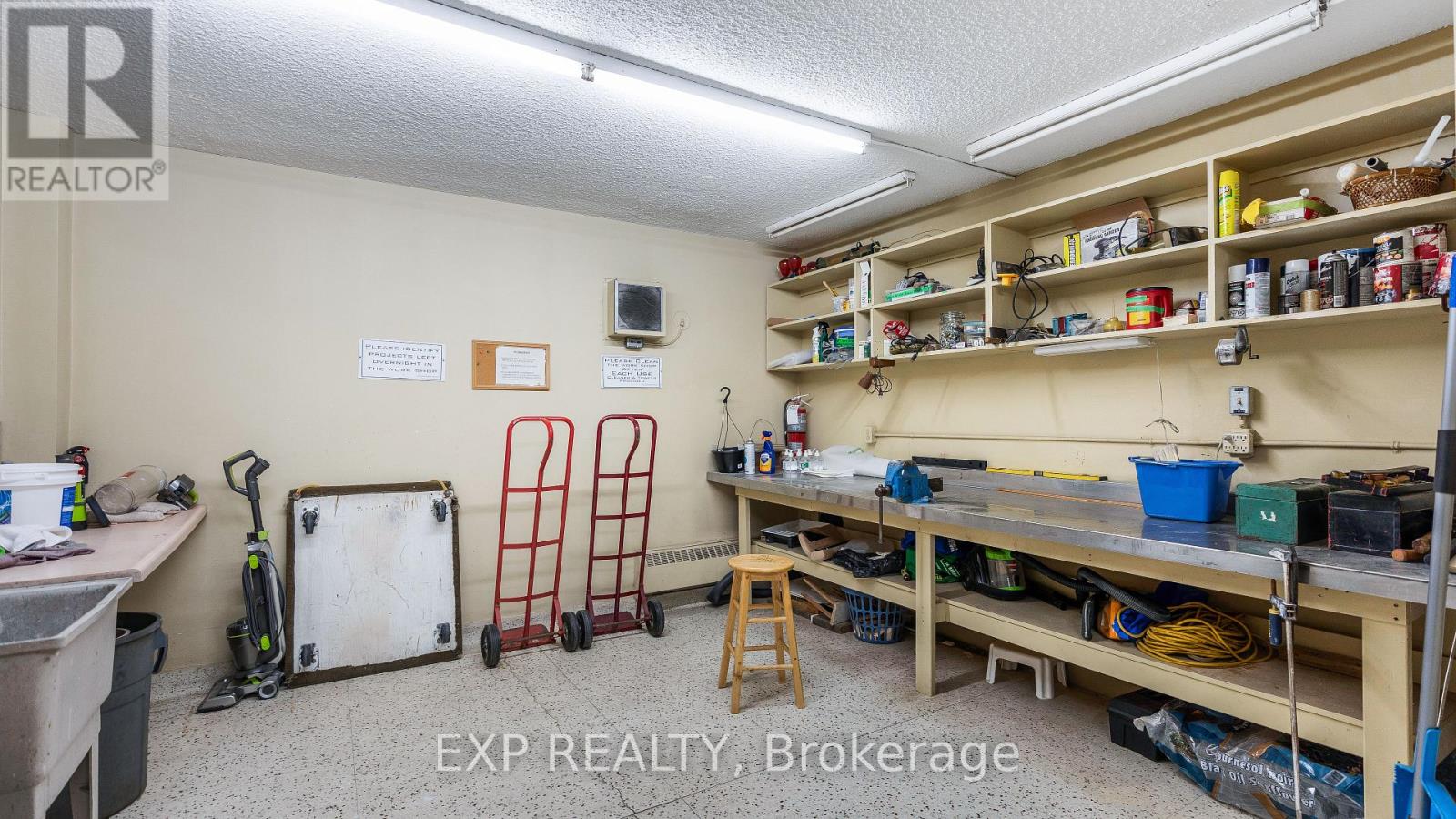 301 - 15 Towering Heights Boulevard, St. Catharines, Ontario  L2T 3G7 - Photo 24 - X12201476