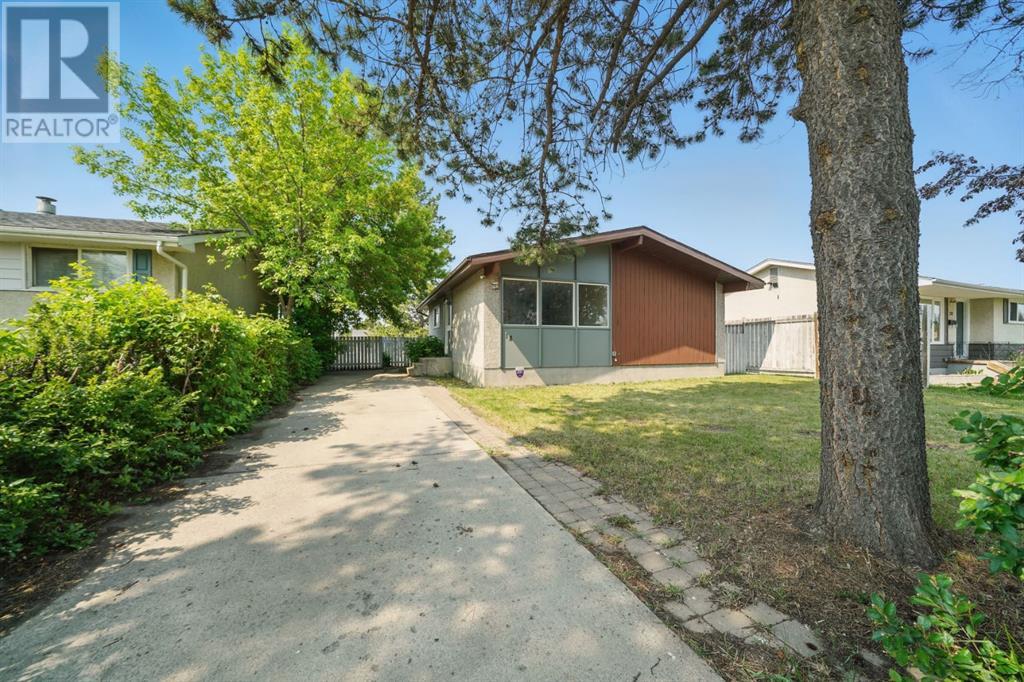 Property at 18 Fir Street image 1