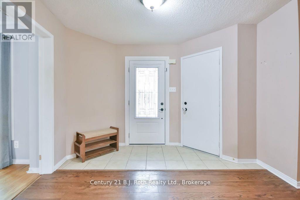 342 Cundles Road W, Barrie, Ontario L4N 7C8 - Photo 5 - S12201425