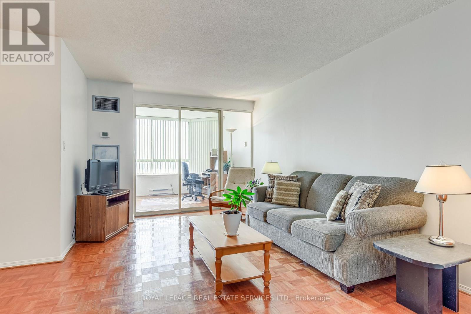 2111 - 3605 Kariya Drive, Mississauga, Ontario  L5B 3J4 - Photo 16 - W12197781