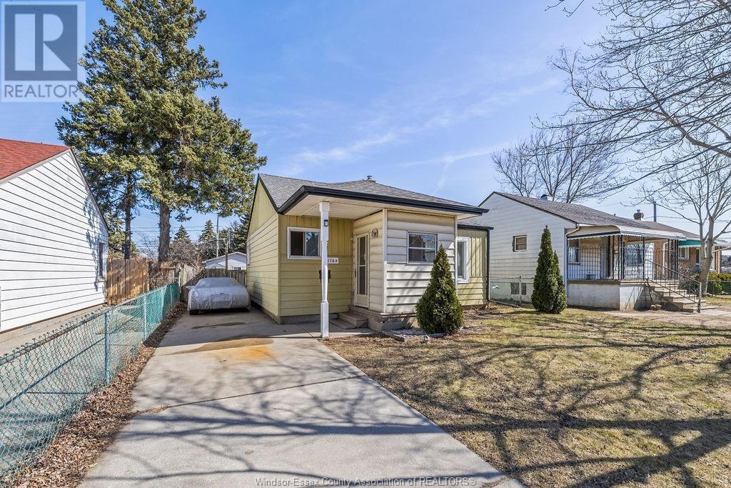 MLS# 25014323: 1764 BENJAMIN AVENUE, Windsor, Canada
