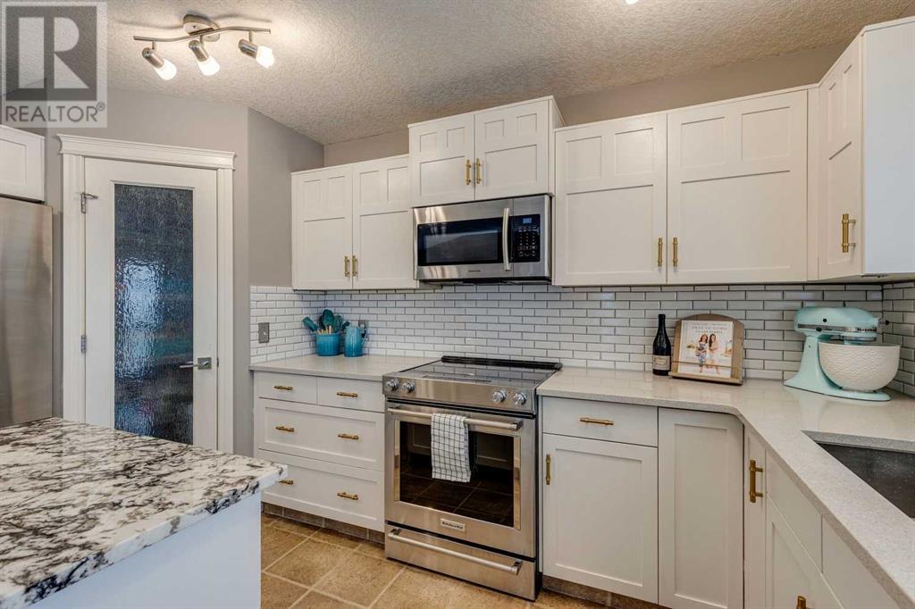 Property at 10 Thomas Street NW image 5