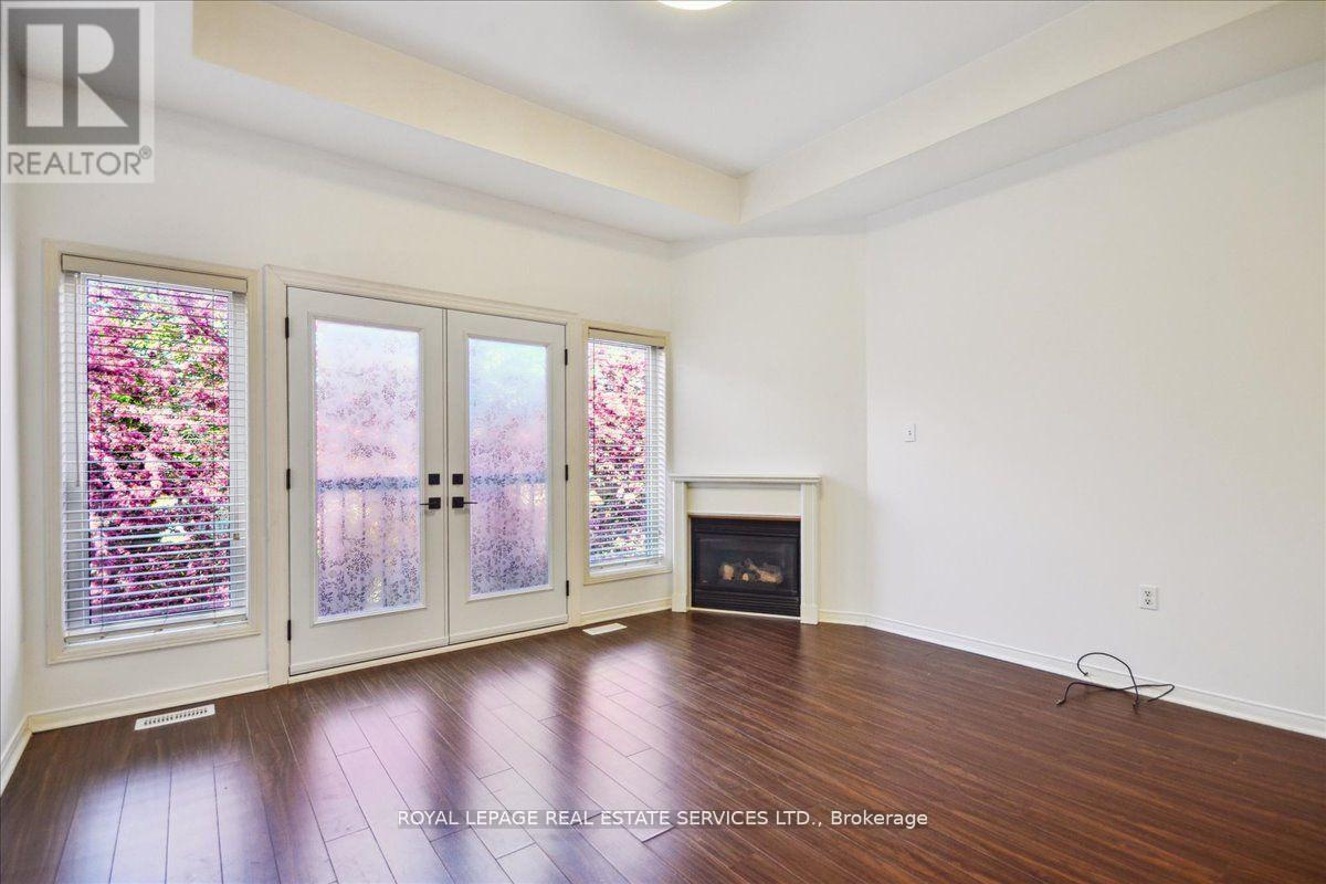 3302 Pinto Place, Mississauga, Ontario  L5B 1V7 - Photo 12 - W12160329