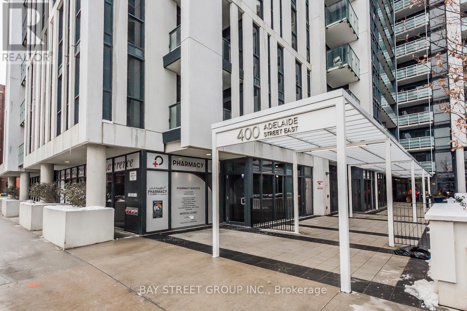 1615 - 400 Adelaide Street E, Toronto, Ontario  M5A 4S3 - Photo 2 - C12201435