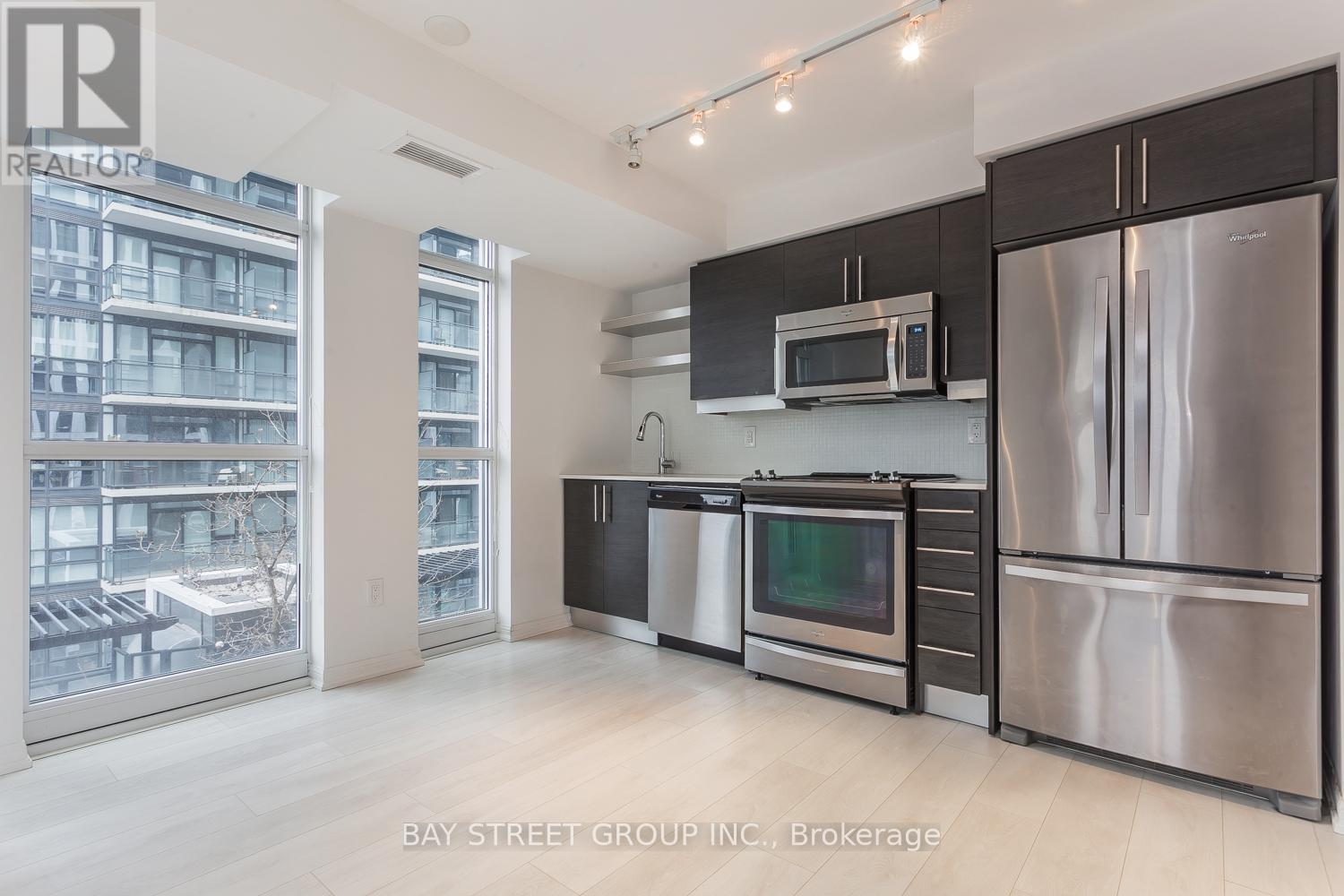 1615 - 400 Adelaide Street E, Toronto, Ontario  M5A 4S3 - Photo 6 - C12201435