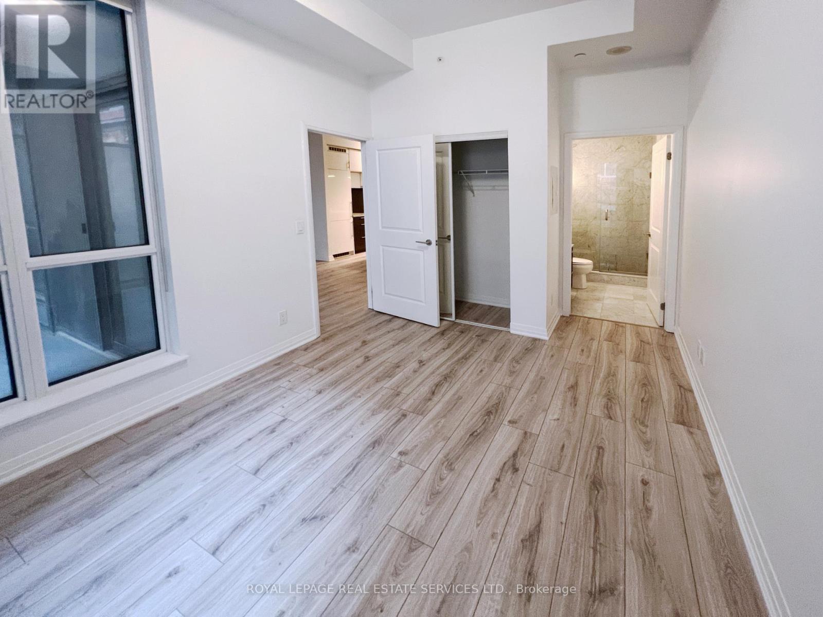 213 - 8 Mercer Street, Toronto, Ontario  M5V 0C4 - Photo 10 - C12201444