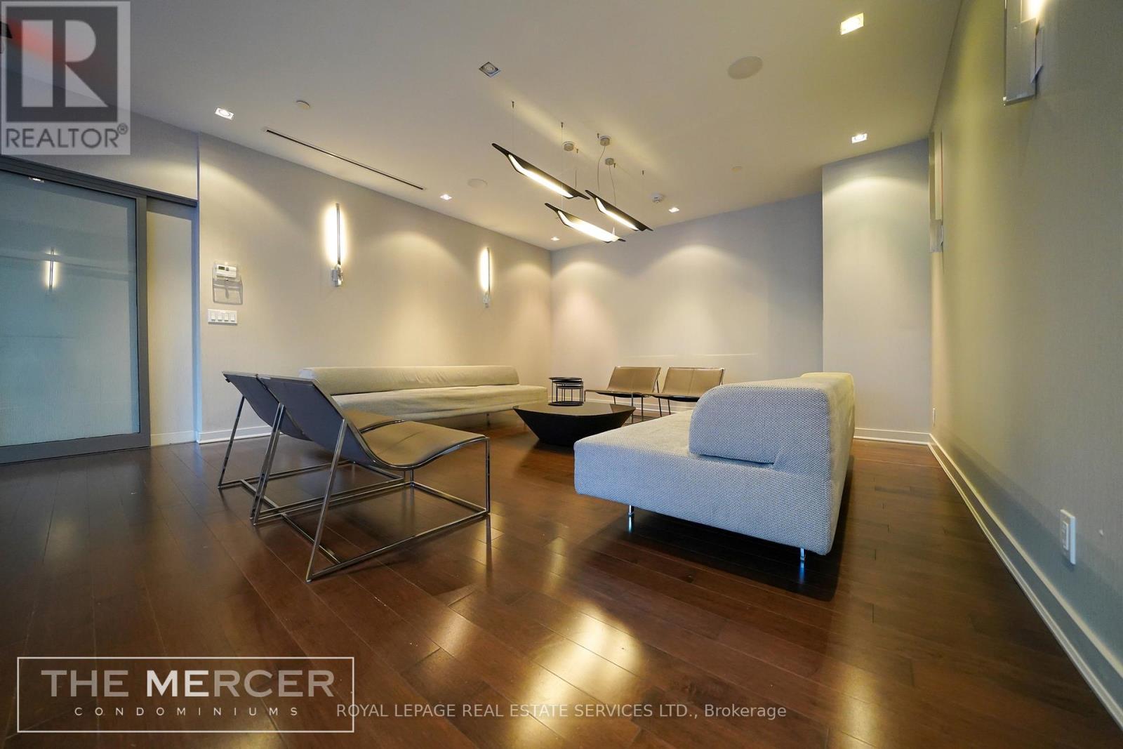 213 - 8 Mercer Street, Toronto, Ontario  M5V 0C4 - Photo 31 - C12201444