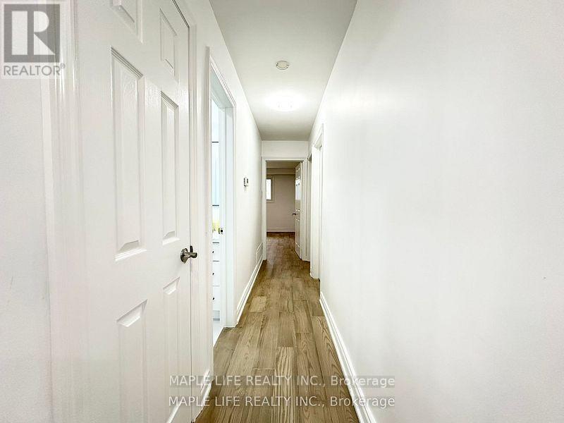 55 James Gray Drive, Toronto, Ontario  M2H 1N8 - Photo 5 - C12201452