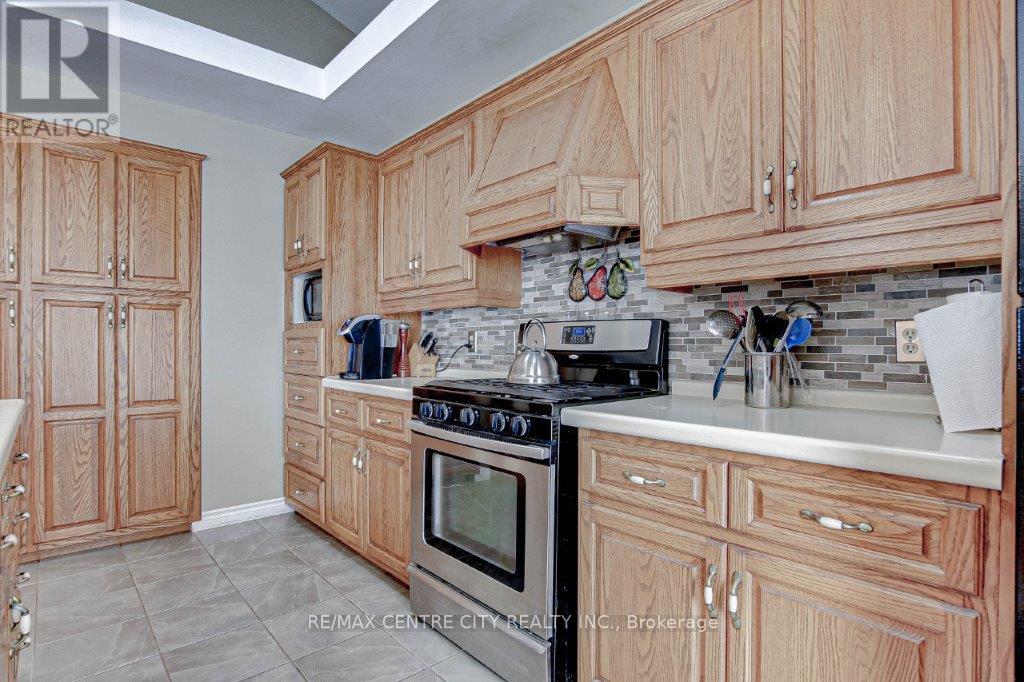 34639 Third Line, Southwold, Ontario  N0L 2G0 - Photo 18 - X11977203