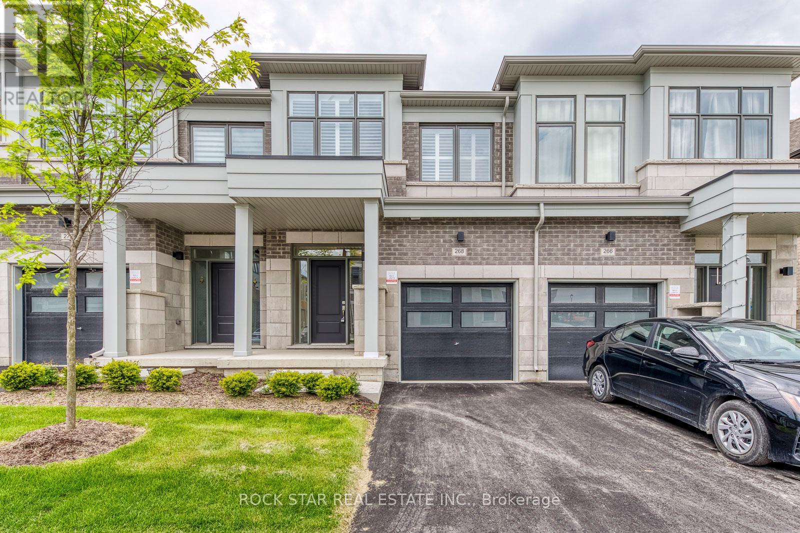 268 Okanagan Path, Oshawa (Donevan), Ontario  L1H 0A7 - Photo 1 - E12201446