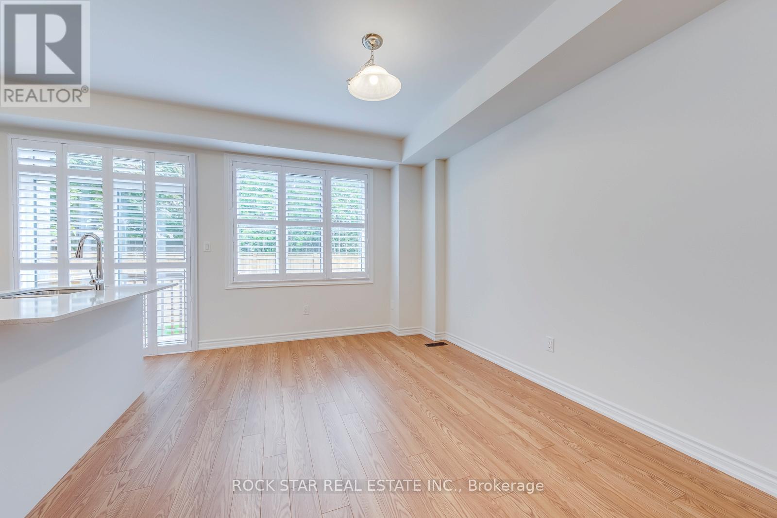 268 Okanagan Path, Oshawa (Donevan), Ontario  L1H 0A7 - Photo 10 - E12201446