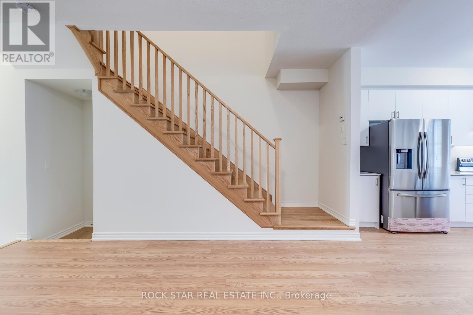268 Okanagan Path, Oshawa (Donevan), Ontario  L1H 0A7 - Photo 16 - E12201446