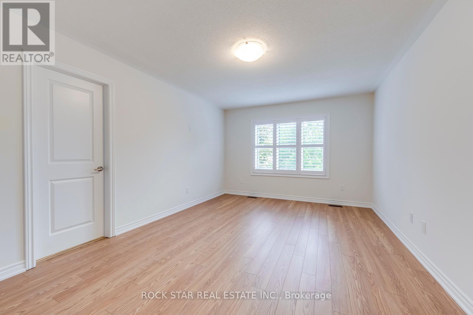 268 Okanagan Path, Oshawa, Ontario  L1H 0A7 - Photo 18 - E12201446