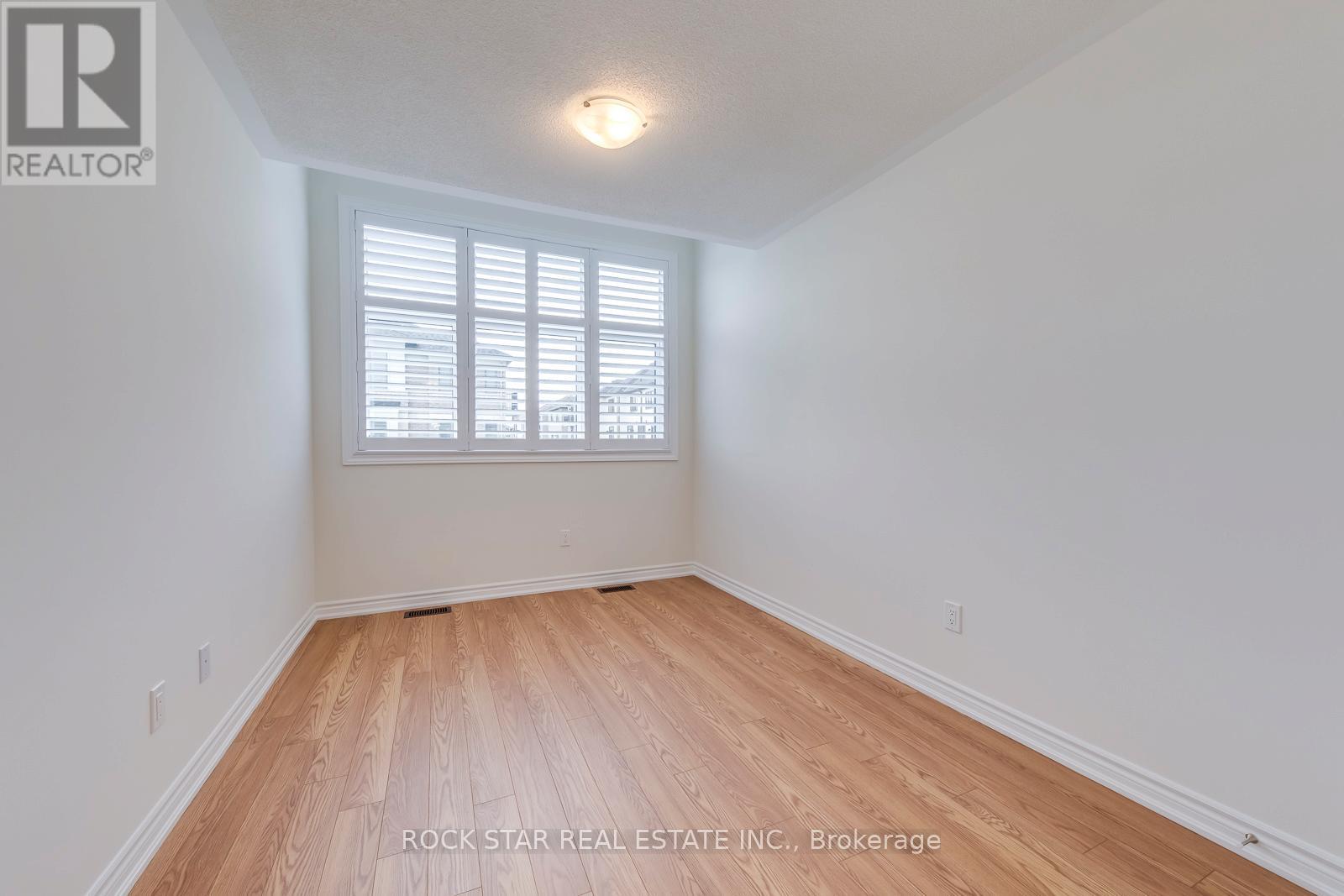 268 Okanagan Path, Oshawa (Donevan), Ontario  L1H 0A7 - Photo 24 - E12201446