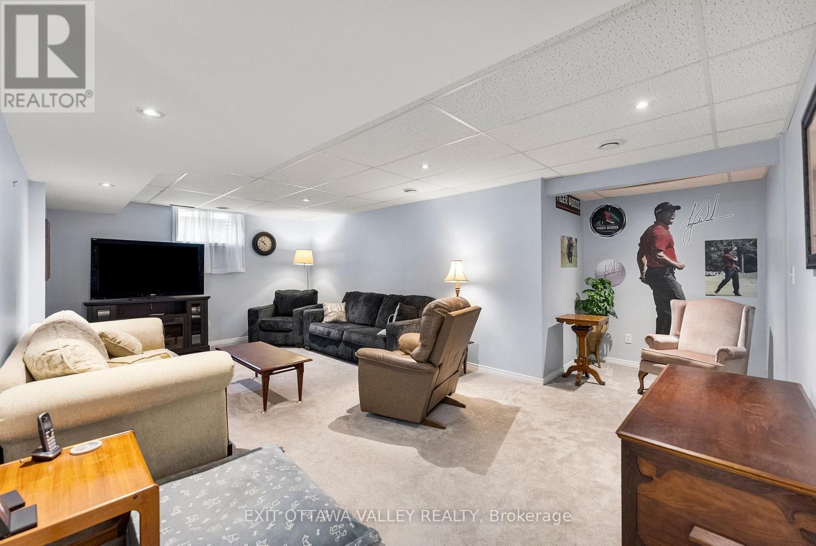 127 Owens Street, Pembroke, Ontario  K8A 8K1 - Photo 37 - X12201445