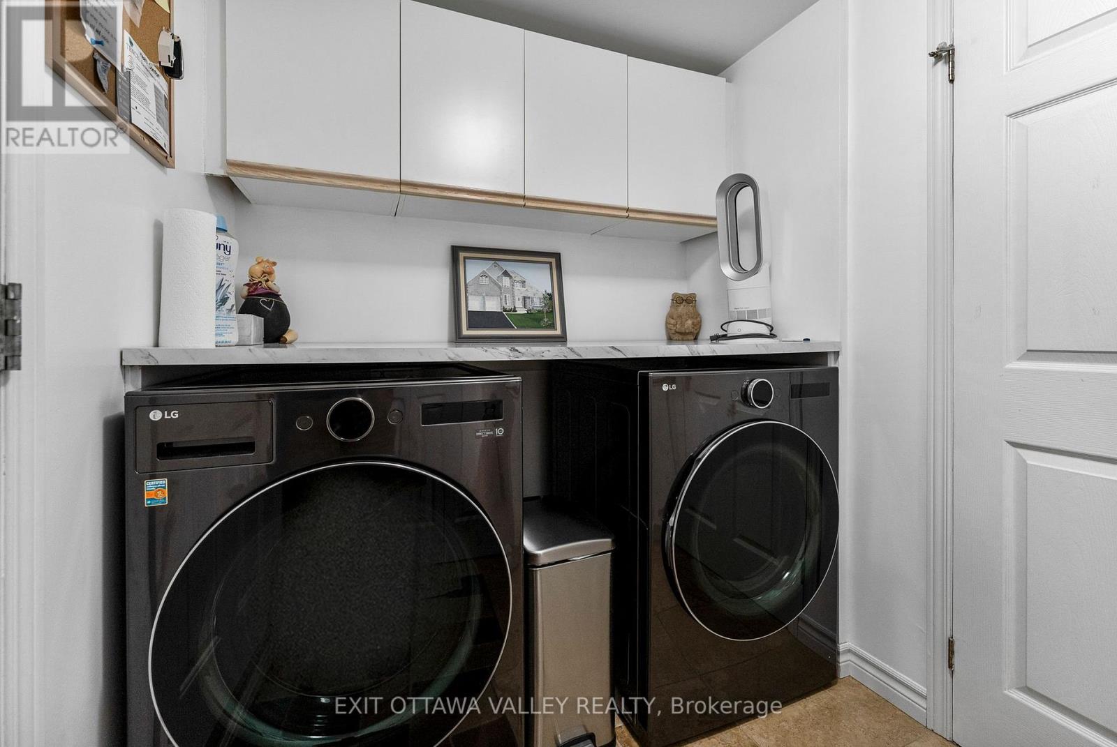 127 Owens Street, Pembroke, Ontario  K8A 8K1 - Photo 41 - X12201445