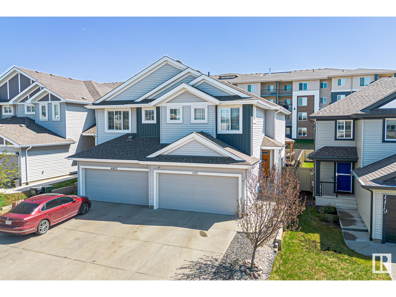 Property at 4419 5 ST NW image 2