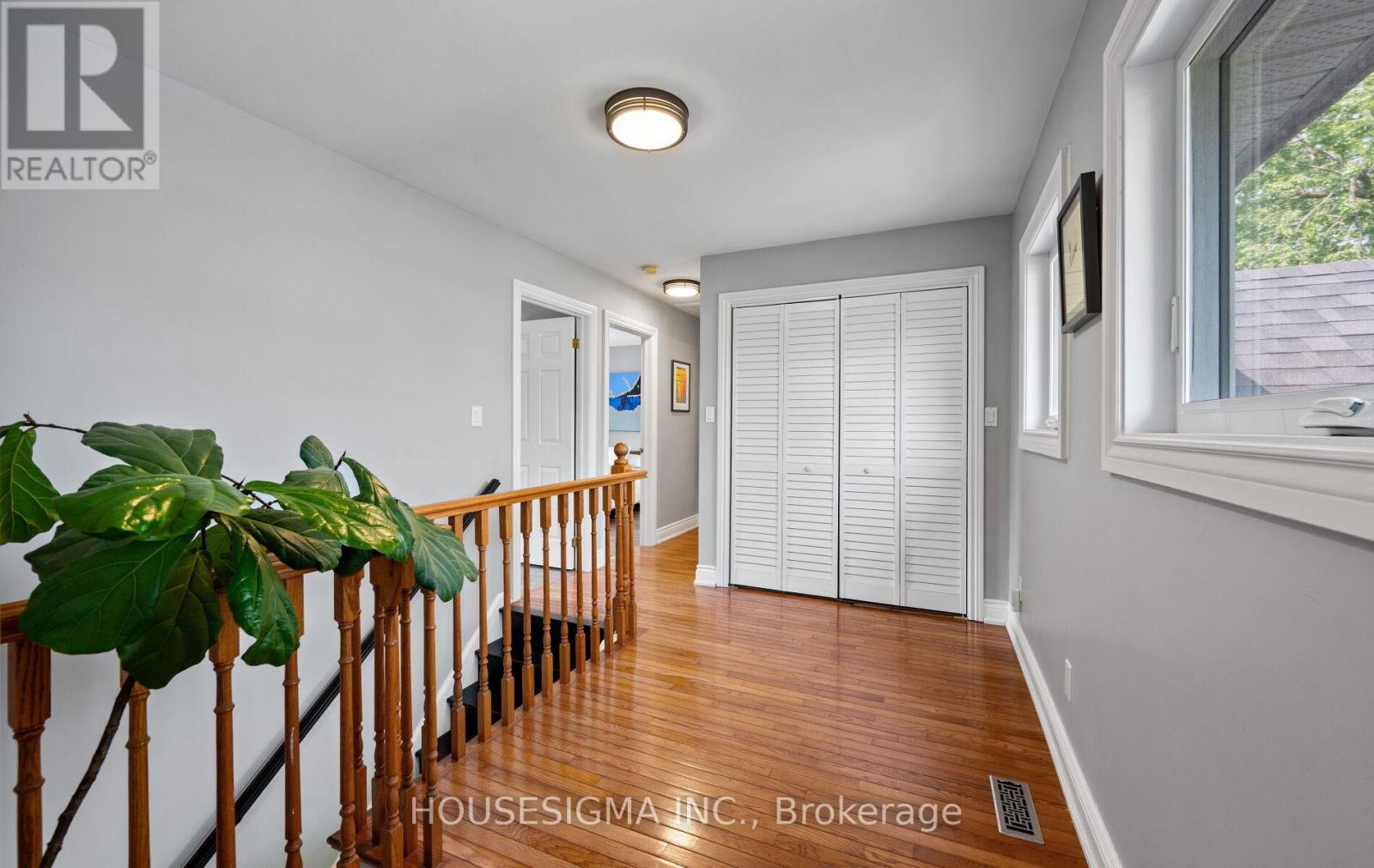 6053 Hillsdale Drive, Whitchurch-Stouffville, Ontario  L4A 7X3 - Photo 24 - N12201440