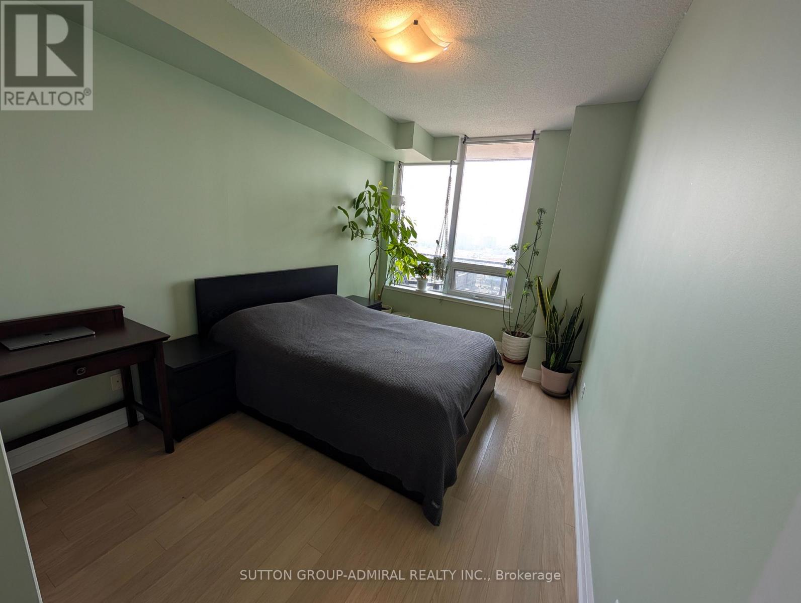 1406 - 75 North Park Road, Vaughan, Ontario  L4J 0H8 - Photo 15 - N12201459