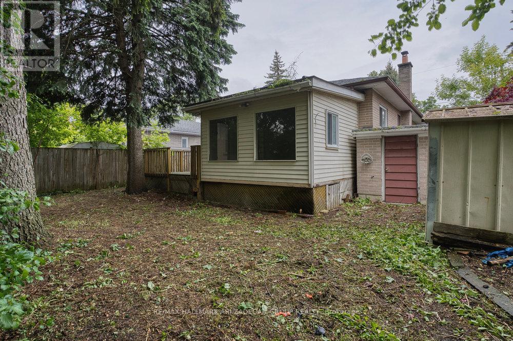 402 Centre Street E, Richmond Hill, Ontario  L4C 1B7 - Photo 32 - N12201492