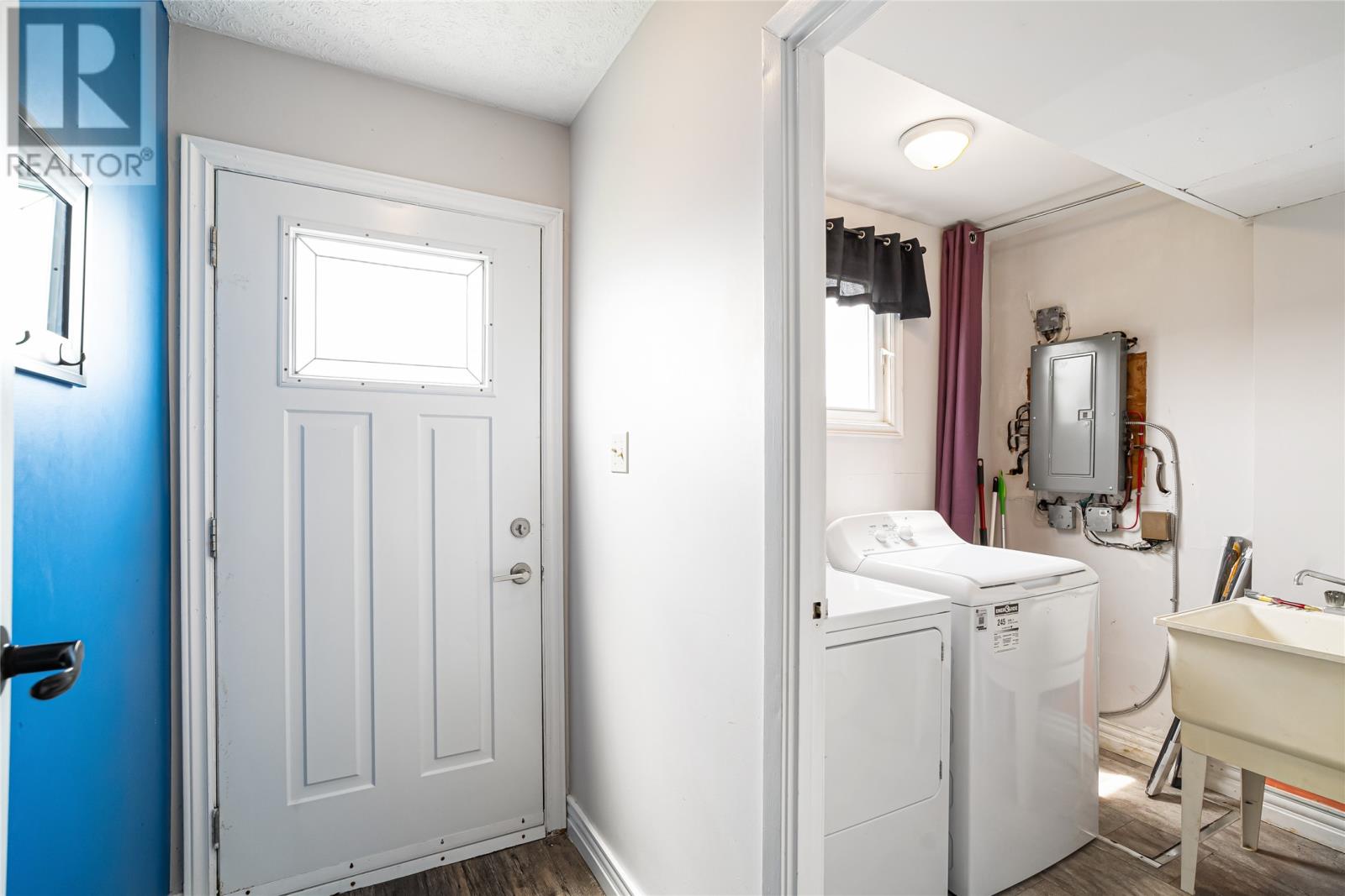 Property at 69 Jackman Drive image 4