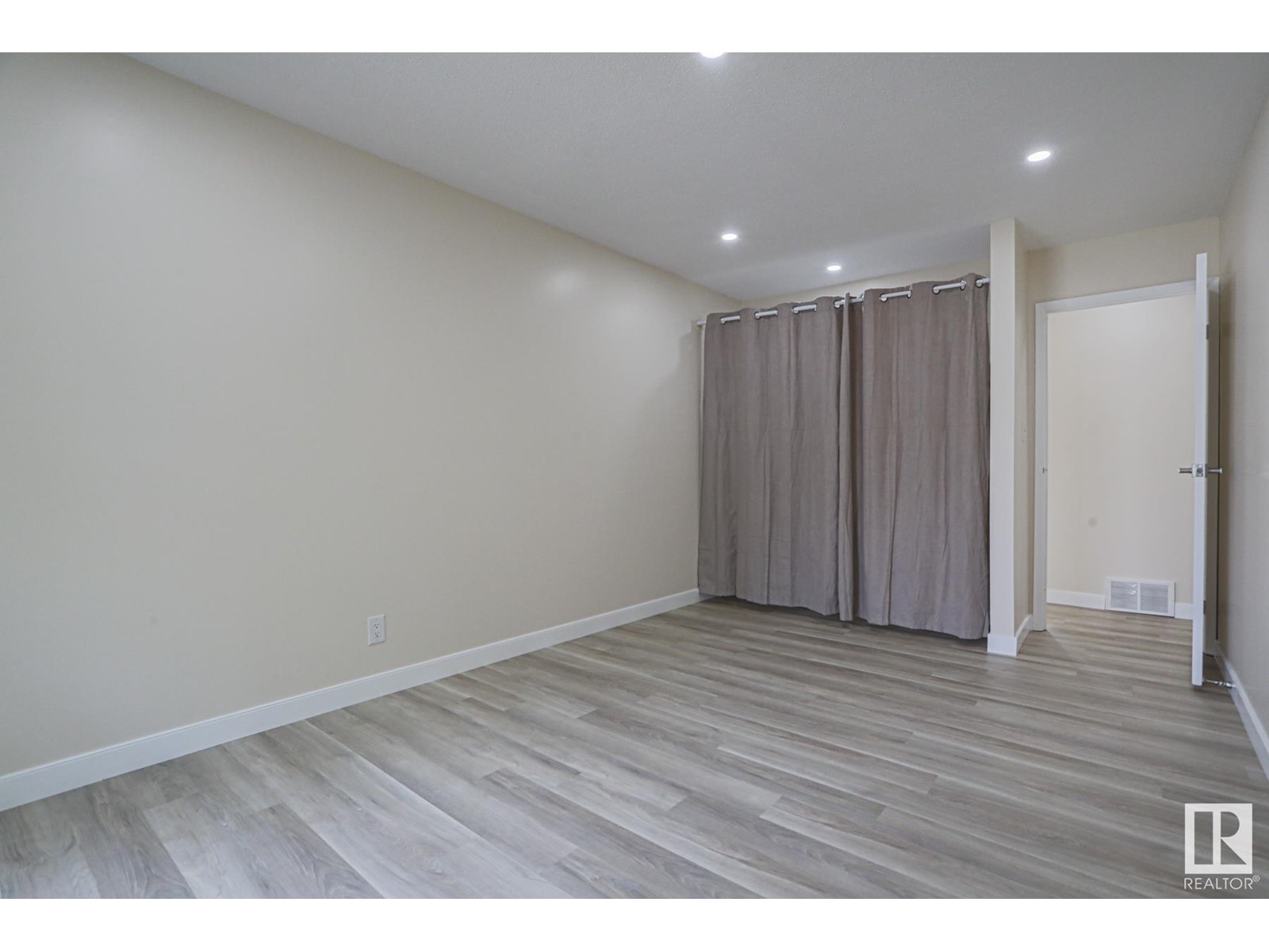 5534 145 Av Nw, Edmonton, Alberta  T5A 3R3 - Photo 27 - E4440550