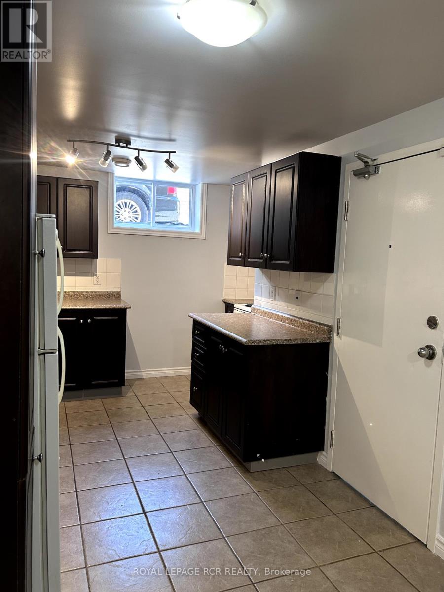 12 Maple Avenue E, New Tecumseth, Ontario  L0G 1A0 - Photo 38 - N12170007