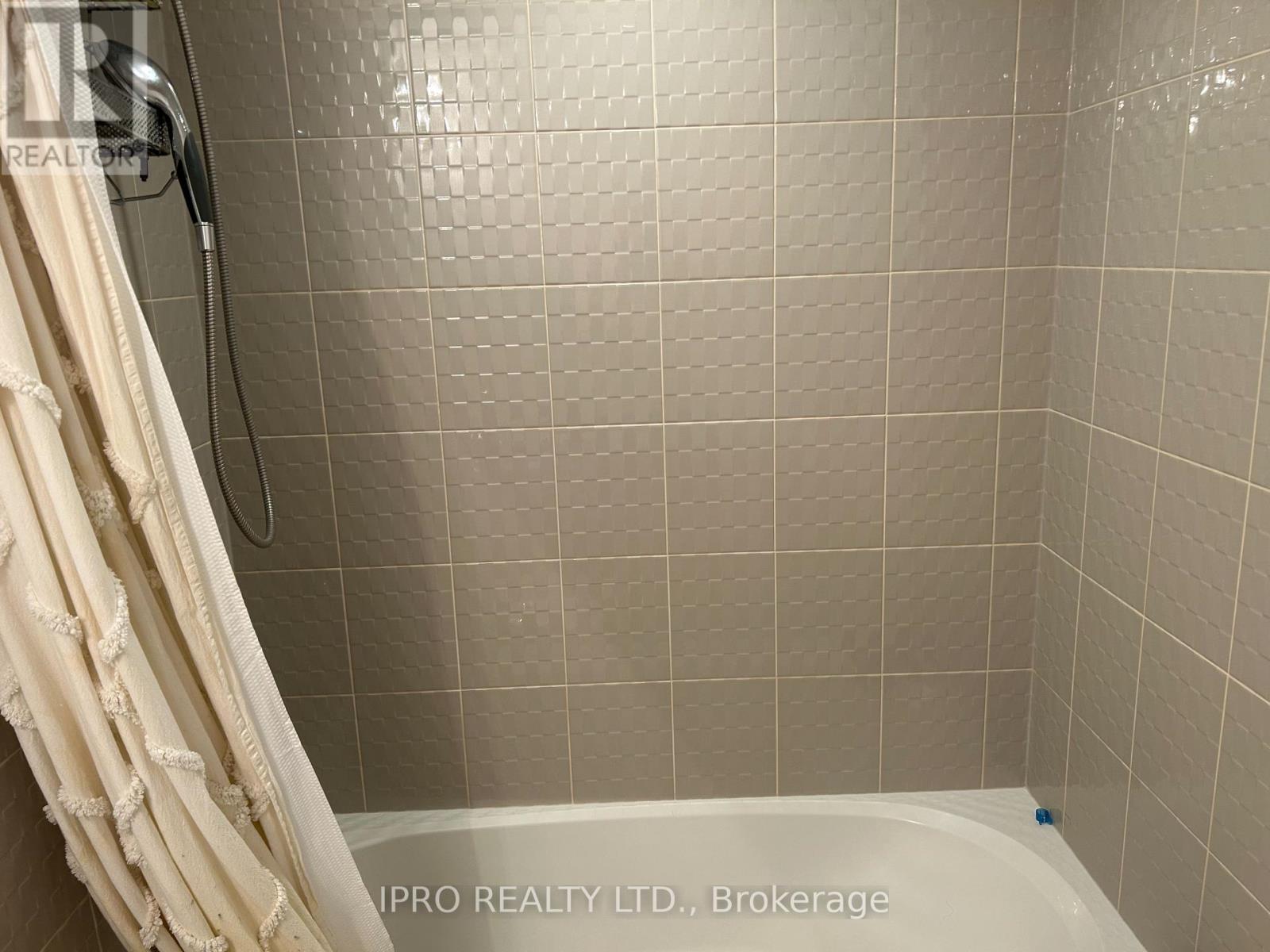 301 - 54 Koda Street, Barrie, Ontario  L9J 0J6 - Photo 30 - S11992649