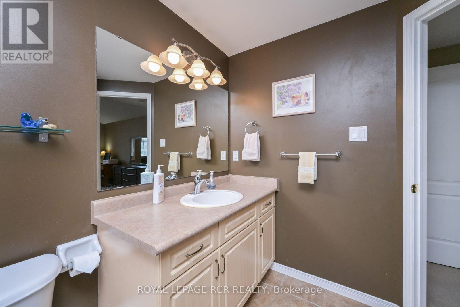 26 Benjamin Crescent, Orangeville, Ontario  L9W 5J2 - Photo 12 - W12007263