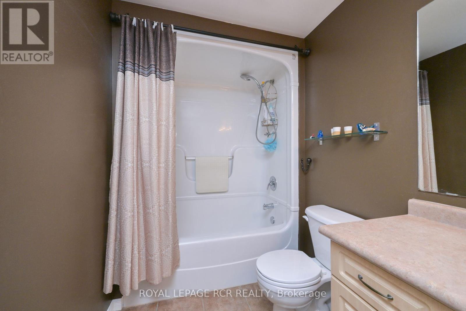 26 Benjamin Crescent, Orangeville, Ontario  L9W 5J2 - Photo 13 - W12007263