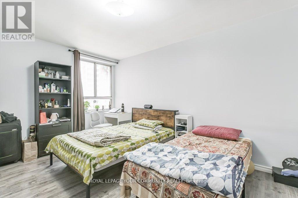 2205 - 1 Massey Square, Toronto, Ontario  M4C 5L4 - Photo 13 - E12174147
