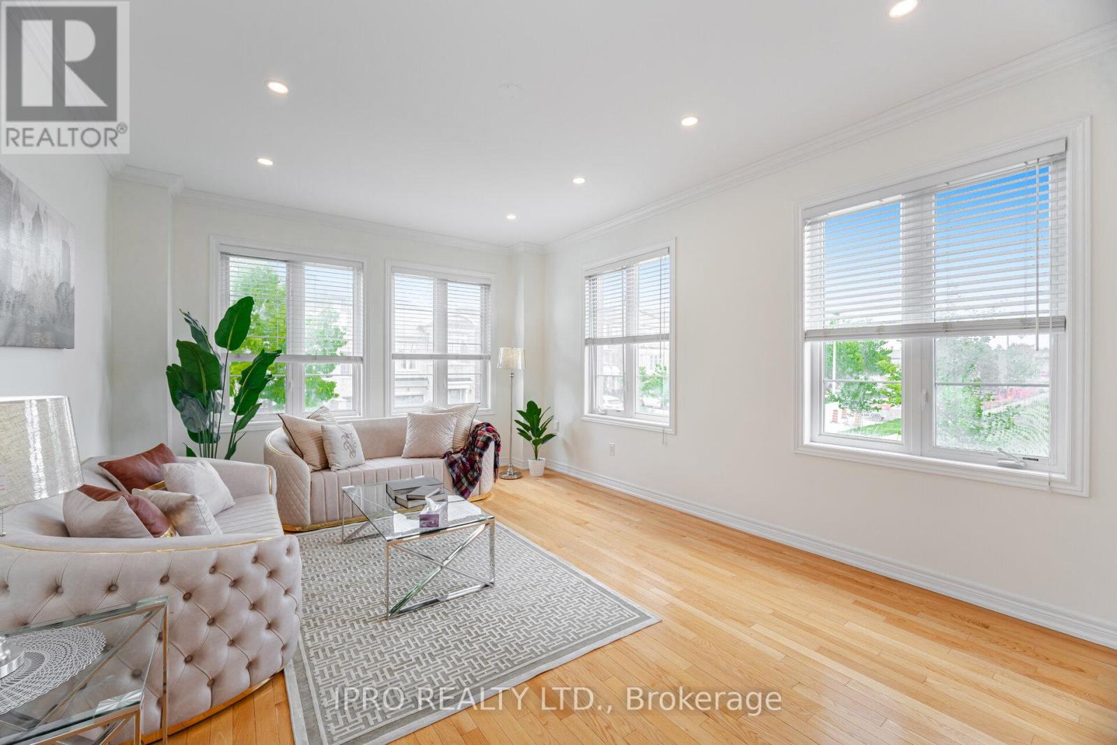 32 Lily Cup Avenue, Toronto, Ontario  M1L 0H4 - Photo 26 - E12199556