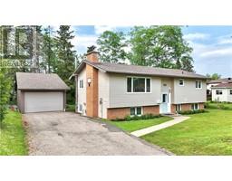 920 Msgr Godin Court, Bathurst, New Brunswick