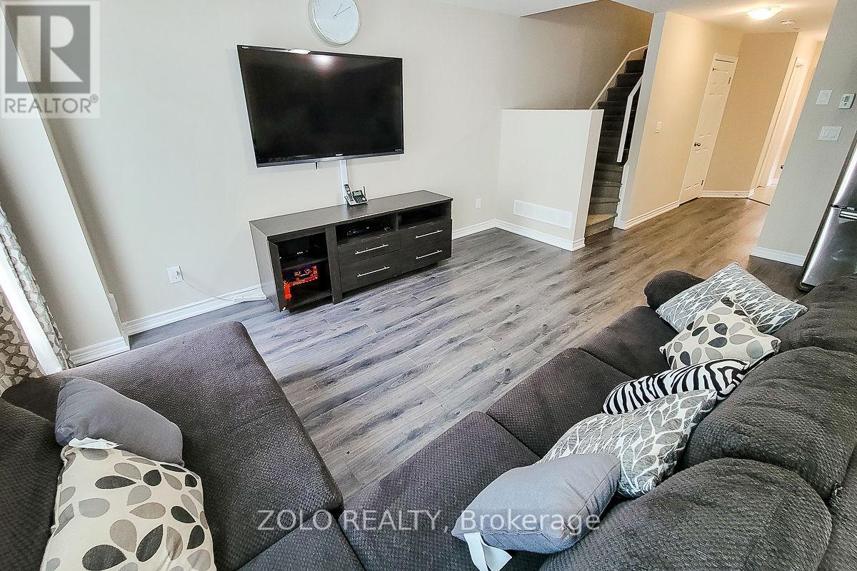 19 - 60 Canterbury Drive, St. Catharines (Oakdale), Ontario  L2P 3M8 - Photo 11 - X12201460