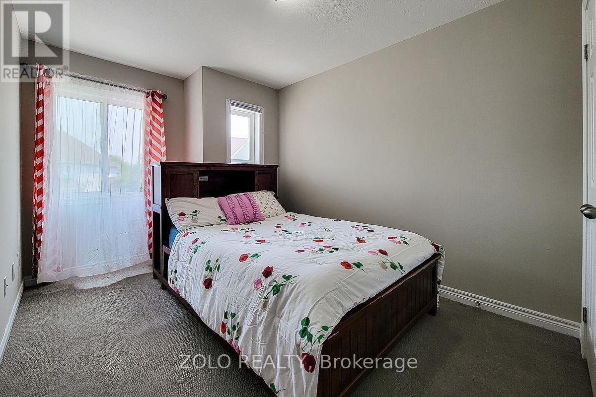 19 - 60 Canterbury Drive, St. Catharines (Oakdale), Ontario  L2P 3M8 - Photo 27 - X12201460