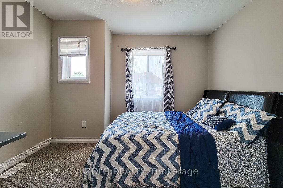 19 - 60 Canterbury Drive, St. Catharines (Oakdale), Ontario  L2P 3M8 - Photo 29 - X12201460