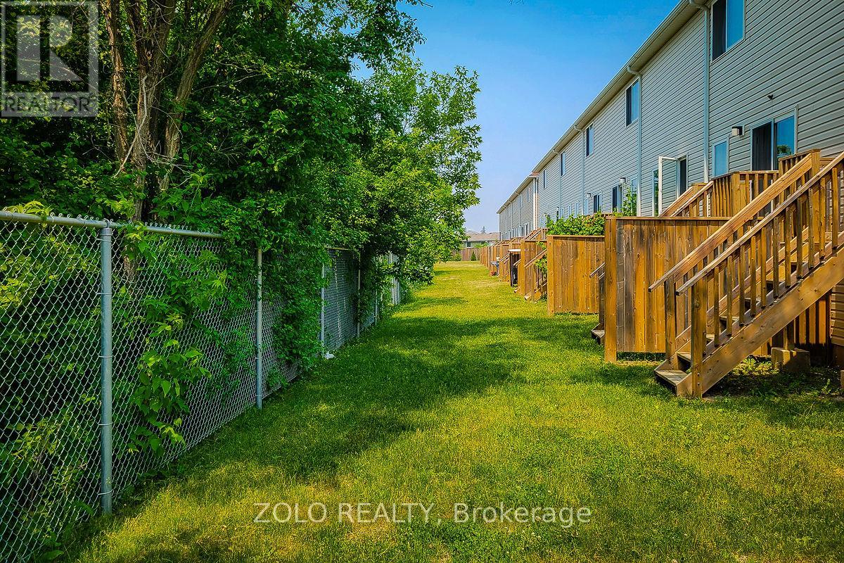 Property at 19 - 60 CANTERBURY DRIVE image 4