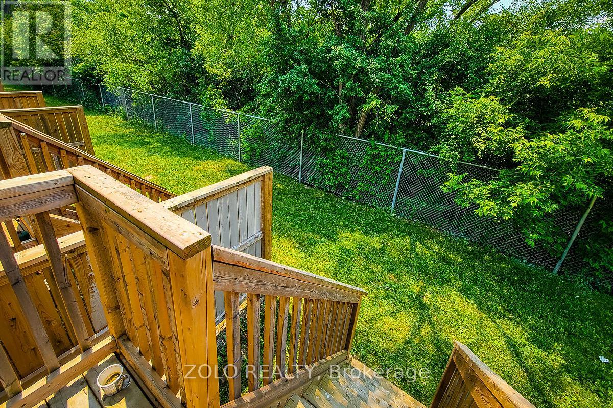 19 - 60 Canterbury Drive, St. Catharines (Oakdale), Ontario  L2P 3M8 - Photo 6 - X12201460