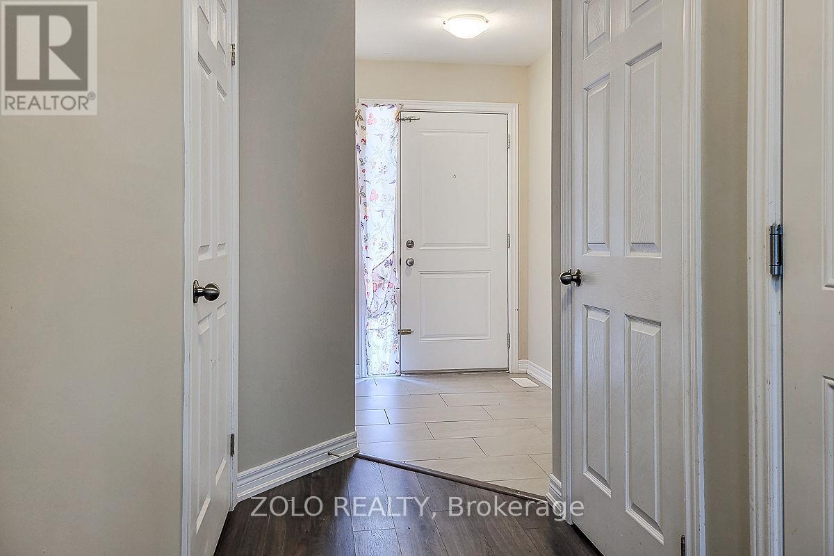 19 - 60 Canterbury Drive, St. Catharines (Oakdale), Ontario  L2P 3M8 - Photo 7 - X12201460