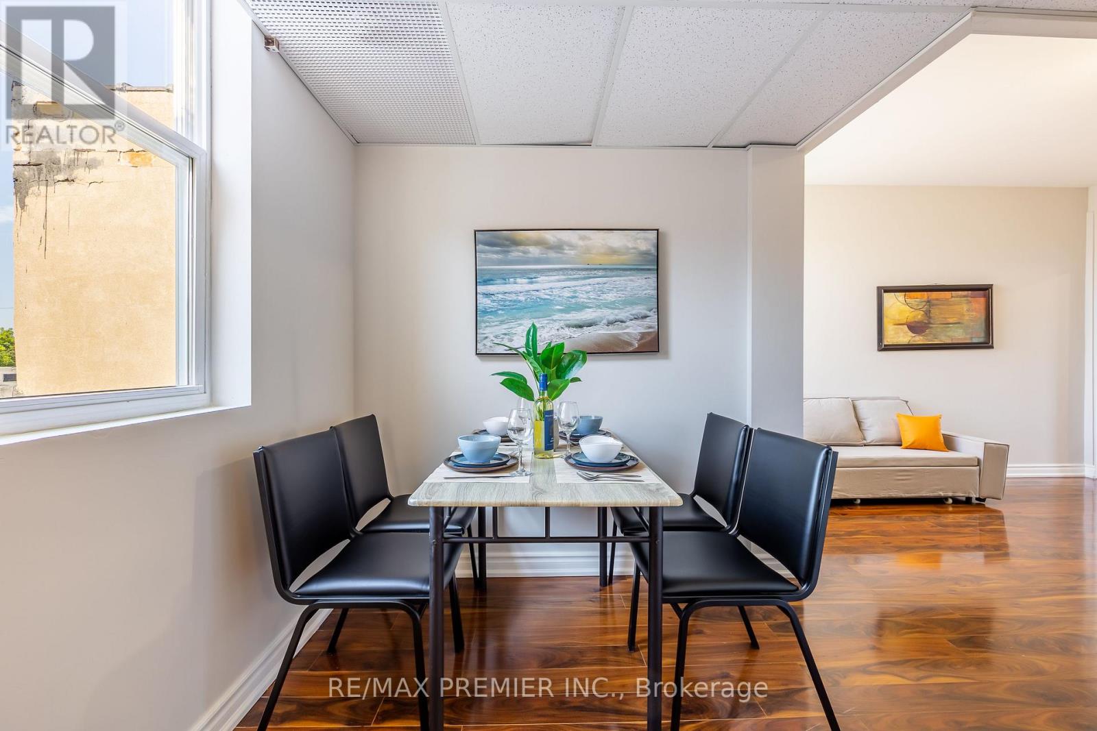 4507 Queen Street, Niagara Falls, Ontario  L2E 2L4 - Photo 8 - X12201472
