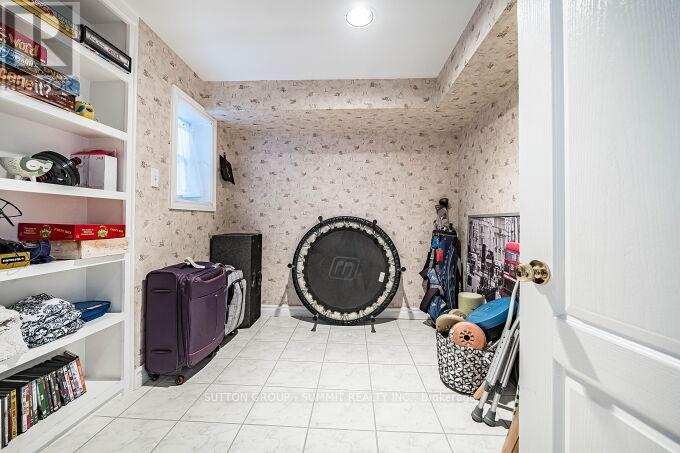 42 Morrison Crescent, Grimsby, Ontario  L3M 5K4 - Photo 29 - X12201474