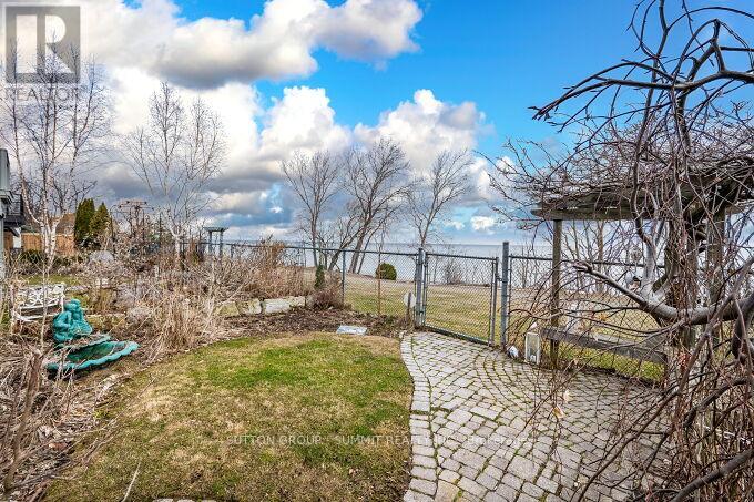 42 Morrison Crescent, Grimsby, Ontario  L3M 5K4 - Photo 33 - X12201474