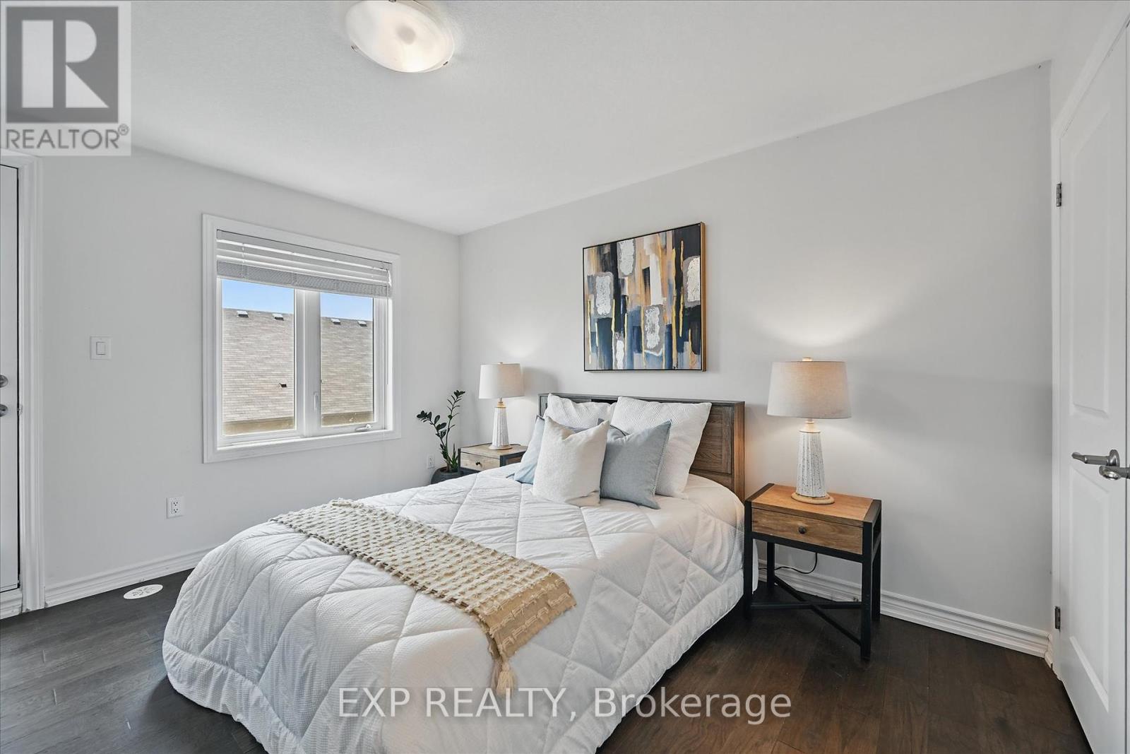 114 Borers Creek Circle, Hamilton, Ontario  L8B 1W3 - Photo 24 - X12201478