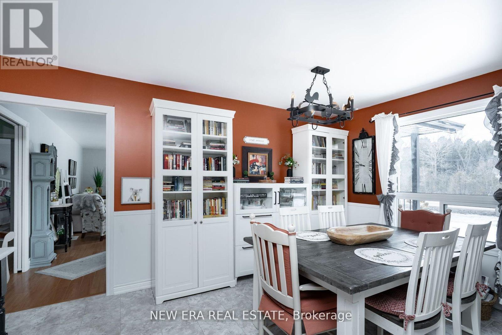 443 County Rd 40, Douro-Dummer, Ontario  K0L 2V0 - Photo 11 - X12201482
