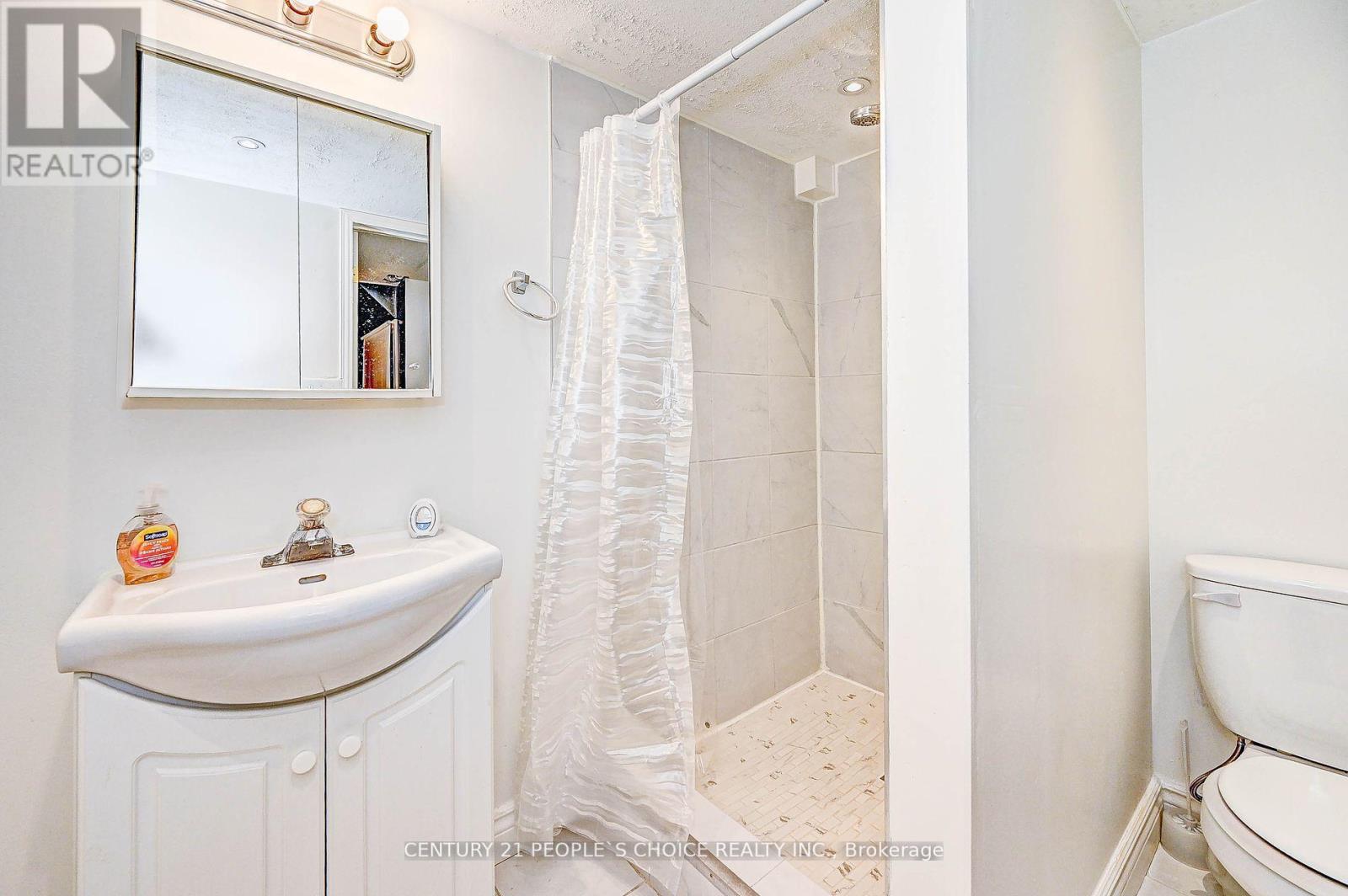 155 Prosperity Drive, Kitchener, Ontario  N2E 4E8 - Photo 34 - X12201487