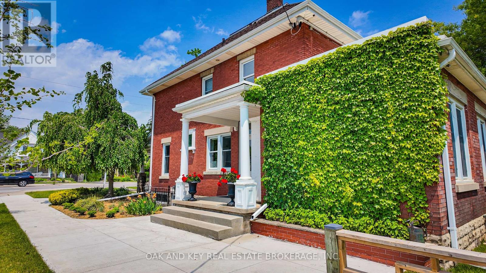 2424 Main Street, London South, Ontario  N6P 1R2 - Photo 2 - X12201620