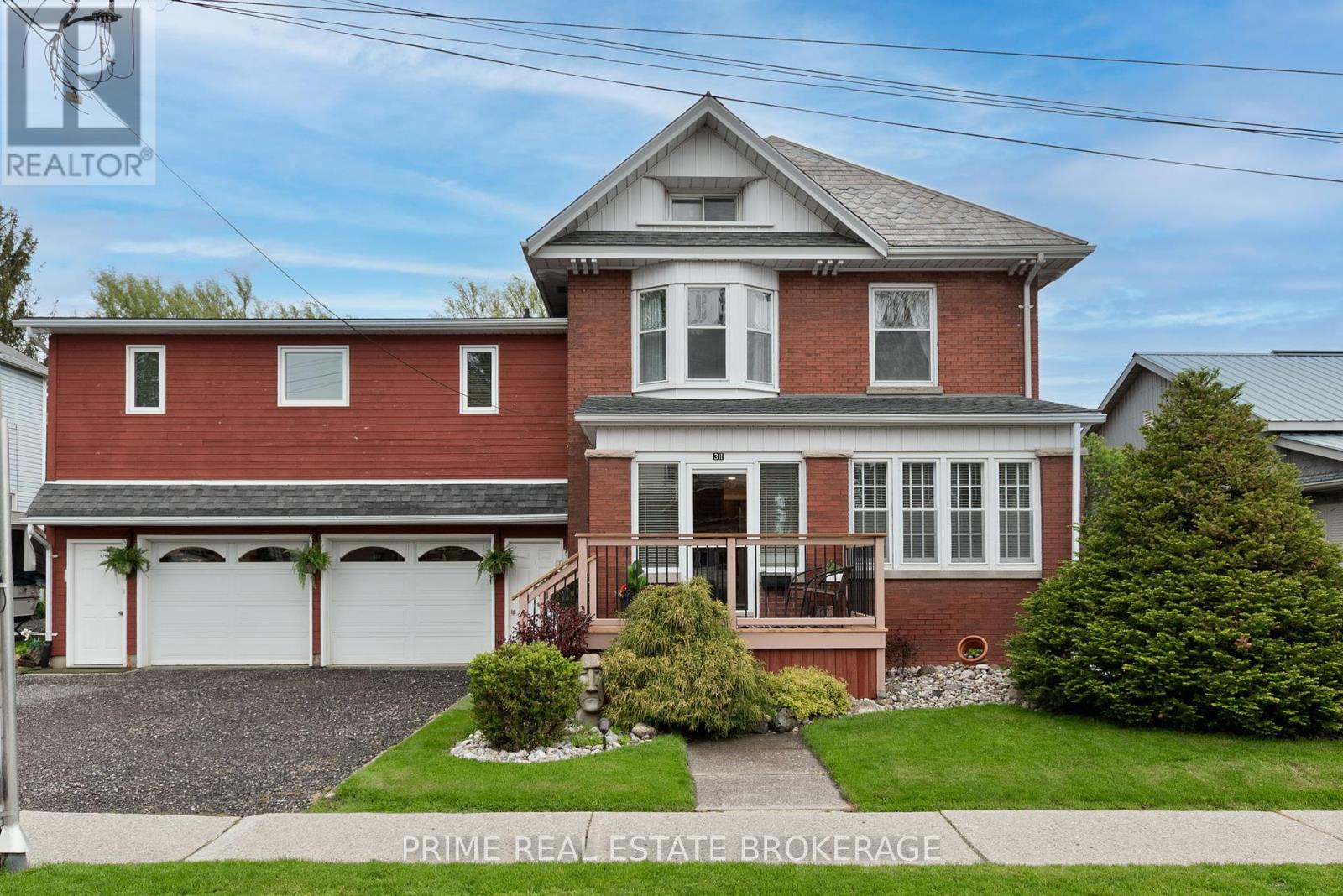 311 SMITH STREET, Central Elgin, Ontario