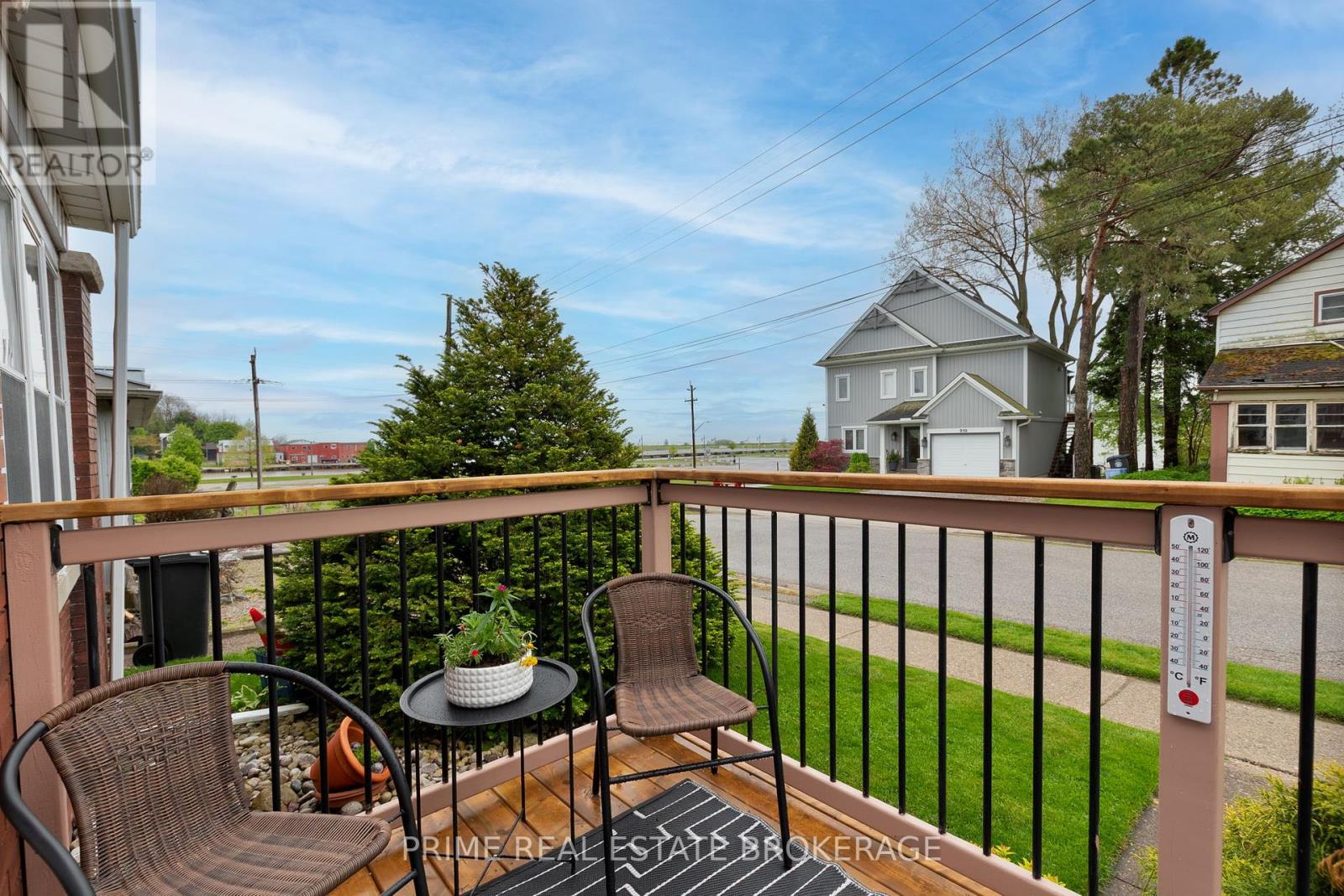 Property at 311 SMITH STREET image 3