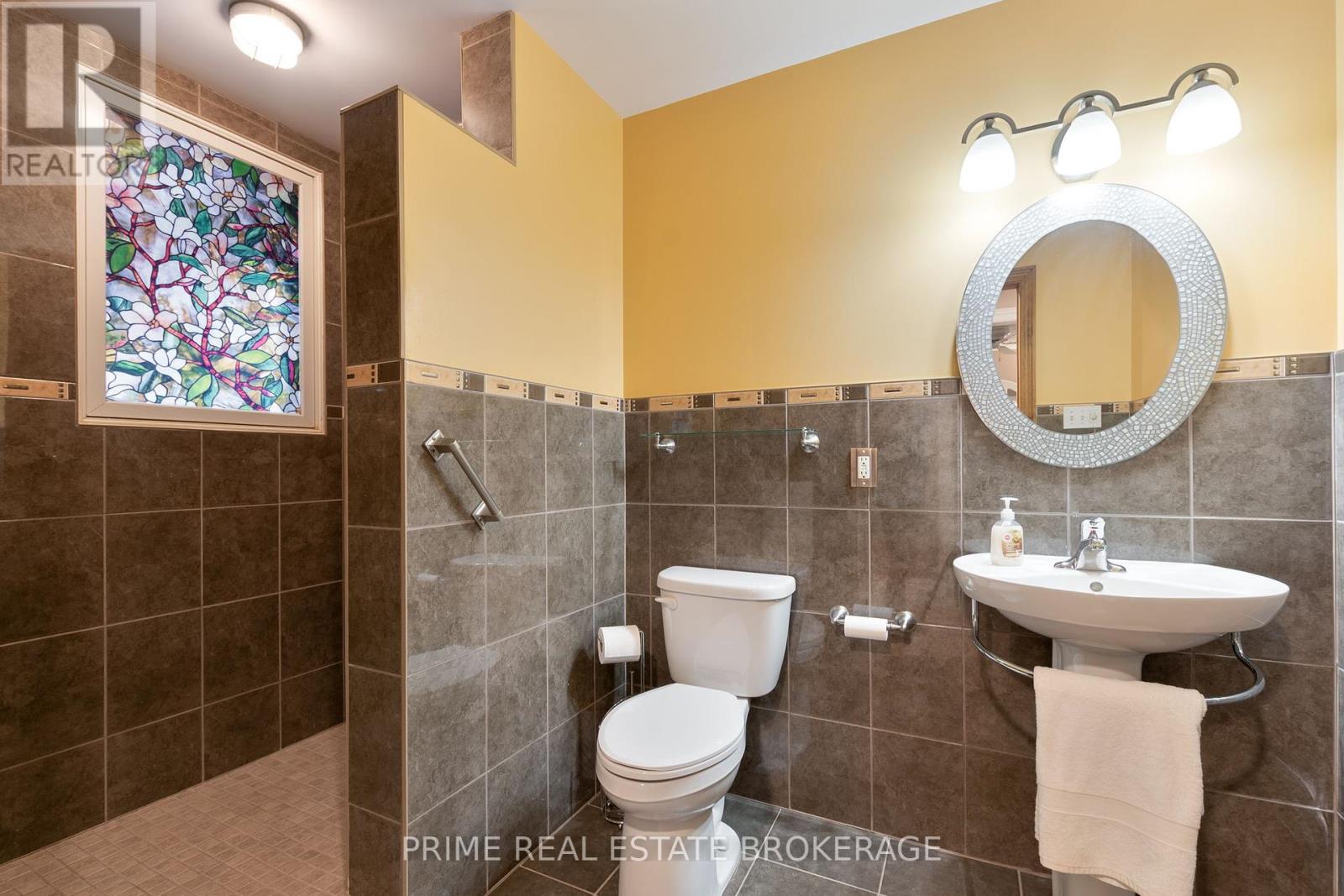 311 Smith Street, Central Elgin, Ontario  N5L 1C7 - Photo 38 - X12201670