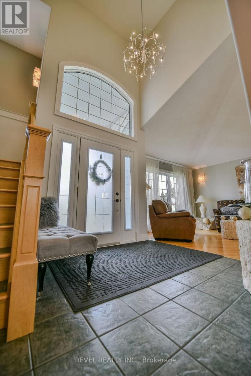 367 Bonaventure Drive, Timmins, Ontario  P4R 1L5 - Photo 3 - T12201650